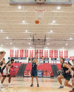 Image post by @elliegodwinphotography on Instagram