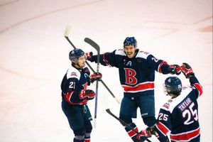 Image post by @katewangphoto on Instagram