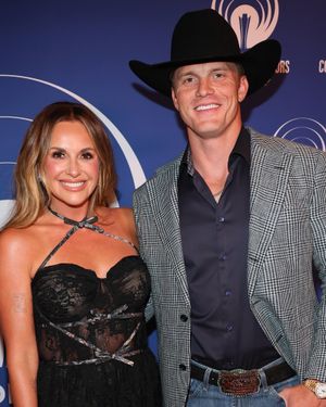 Image post by @cmt on Instagram