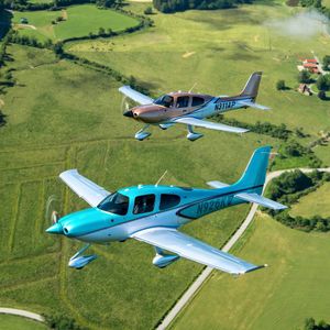 Image post by @p6aviation on Instagram