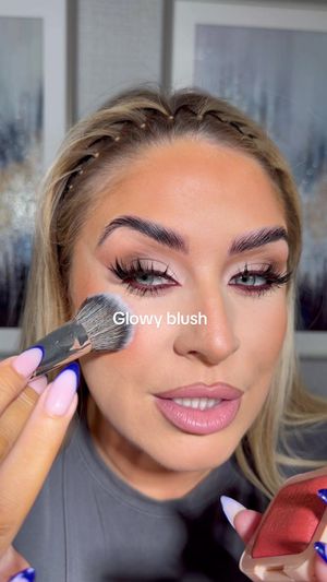 Video post by @beckymorganmakeup on TikTok