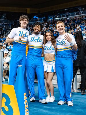 Image post by @uclaspiritsquad on Instagram