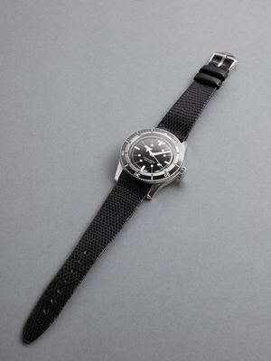 Image post by @sericawatches on Instagram
