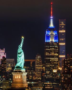 Image post by @empirestatebldg on Instagram