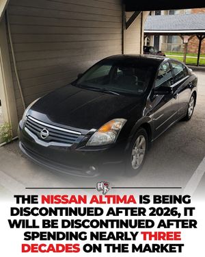 Image post by @thehoodsfinest on Instagram