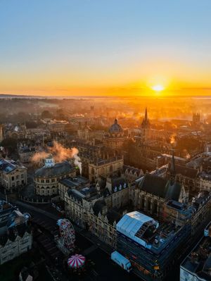 Image post by @oxford_uni on Instagram