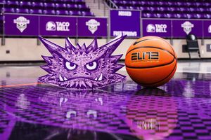 Image post by @TCUBasketball on Twitter