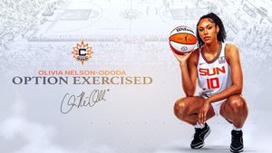 Image post by @hoopfeed on Instagram