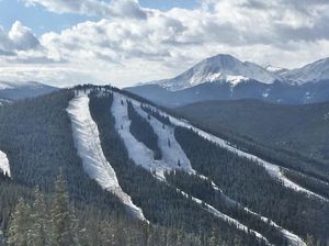 Image post by @keystone_resort on Instagram