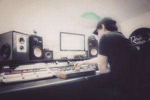 Image post by @jesseraymix on Instagram