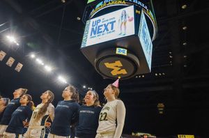 Image post by @umdearbornwbb on Instagram