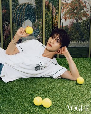 Image post by @voguehongkong on Instagram