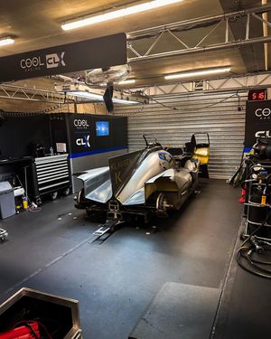 Image post by @simonpagenaud on Instagram