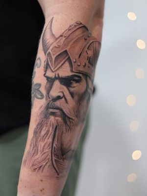 Image post by @mikebrowntattoos on Instagram