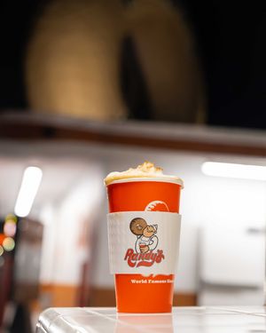 Image post by @randysdonuts on Instagram