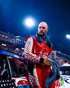 Image post by @NASCAR on Twitter