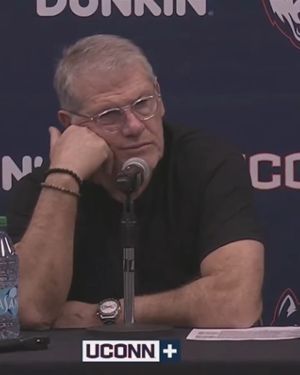 Video post by @SNYUConn on Twitter