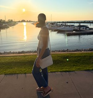 Image post by @tailoredbytristani on Instagram