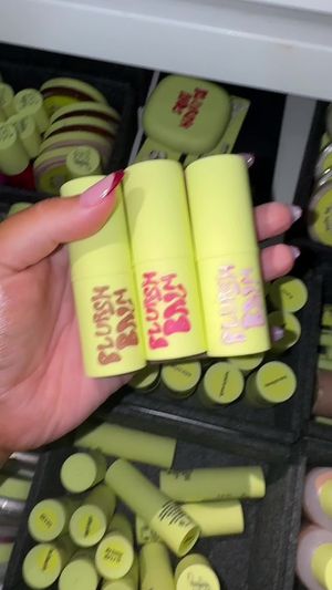 Video post by @beckymorganmakeup on TikTok