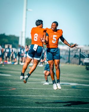 Image post by @navyfb on Instagram