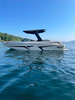 Image post by @tigeboats on Instagram