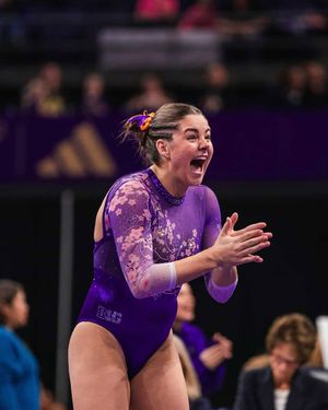 Image post by @uofwa on Instagram