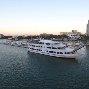 Image post by @yachtstarship on Instagram