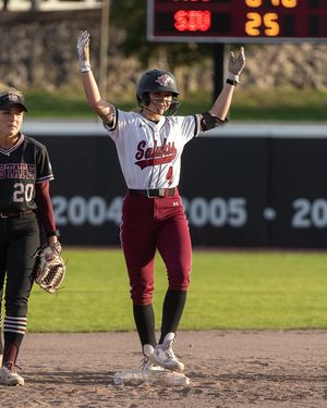 Image post by @siu_softball on Instagram