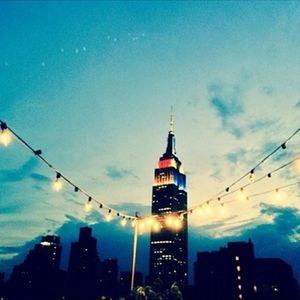 Image post by @empirestatebldg on Instagram