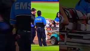 Video post by @nypostsports on YouTube