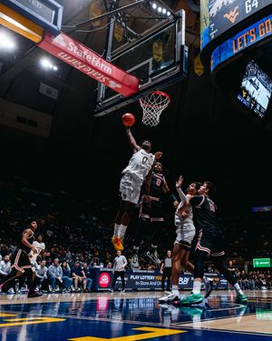 Image post by @wvuhoops on Instagram