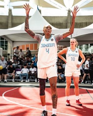 Image post by @iammadiscott on Instagram