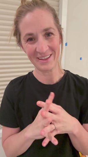 Video post by @momchats on TikTok