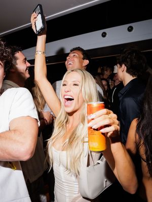 Image post by @people on Instagram