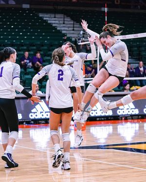 Image post by @gcu_wvolleyball on Instagram