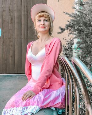 Image post by @snugzmeow on Instagram