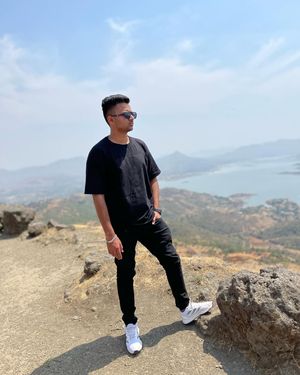 Image post by @explorewithrishabh on Instagram