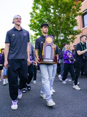 Image post by @uw_msoccer on Instagram