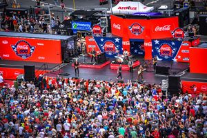 Image post by @CLTMotorSpdwy on Twitter