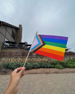 Image post by @mountaincreek on Instagram