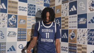 Video post by @GSAthletics_MBB on Twitter