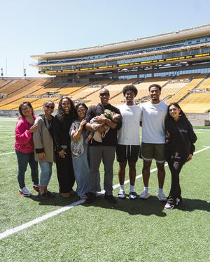 Image post by @cal_football on Instagram