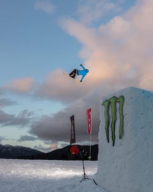 Image post by @whistlerblackcomb on Instagram