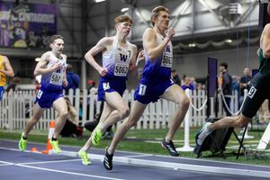 Image post by @uwtrack on Instagram