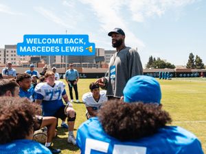 Image post by @uclafootball on Instagram