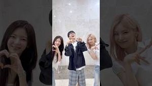 Video post by @itzy on YouTube