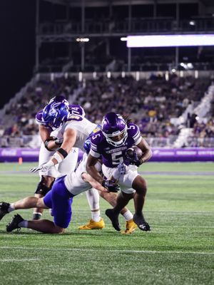 Image post by @nufootball on Instagram