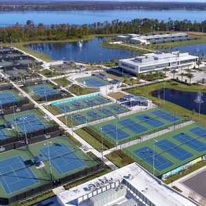 Image post by @usta on Instagram