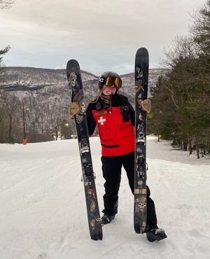 Image post by @j_skis on Instagram
