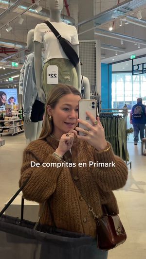 Video post by @carlotagrandeb on TikTok